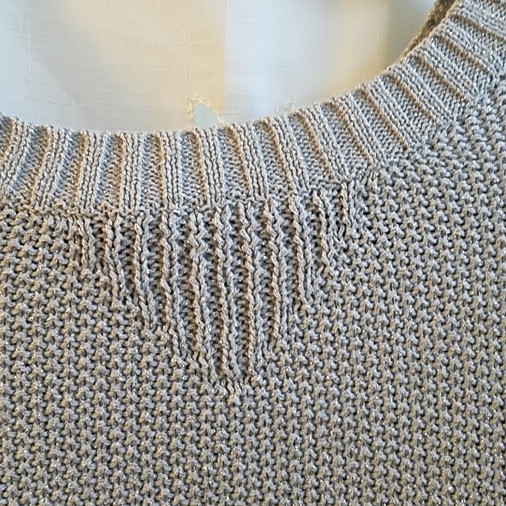 Sweater - Picture 2 of 7